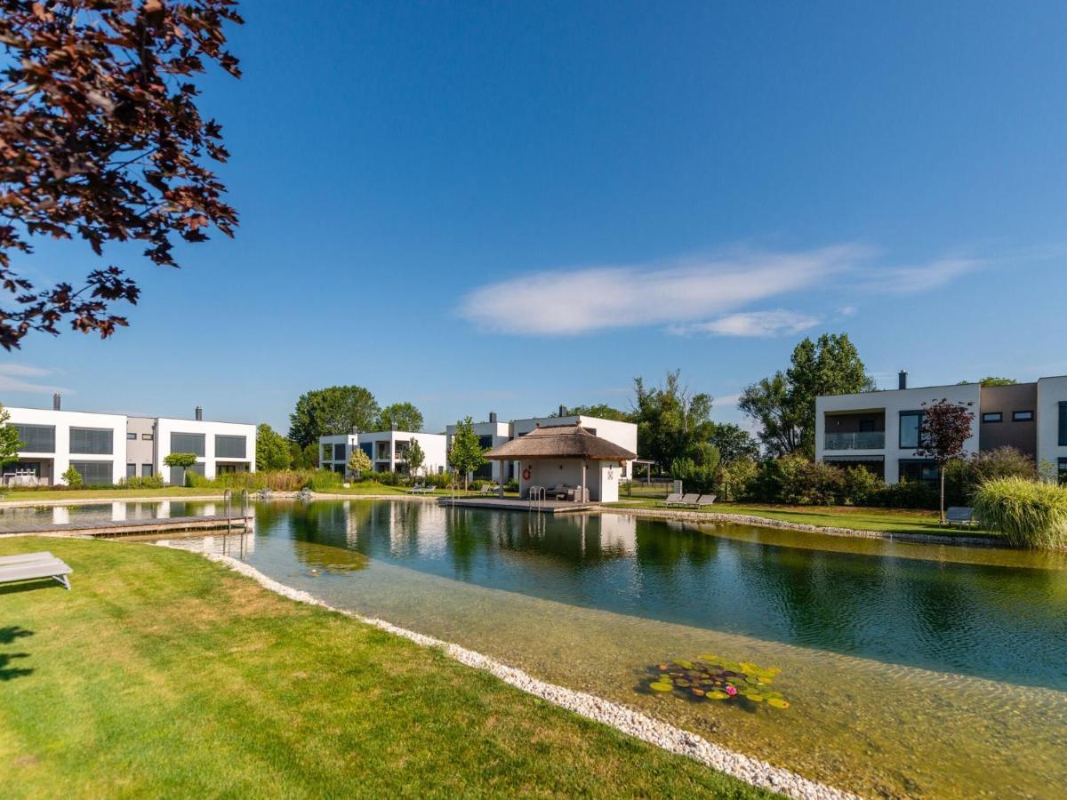 Apartment With Pool, Roof Terrace, Garden Zsira エクステリア 写真